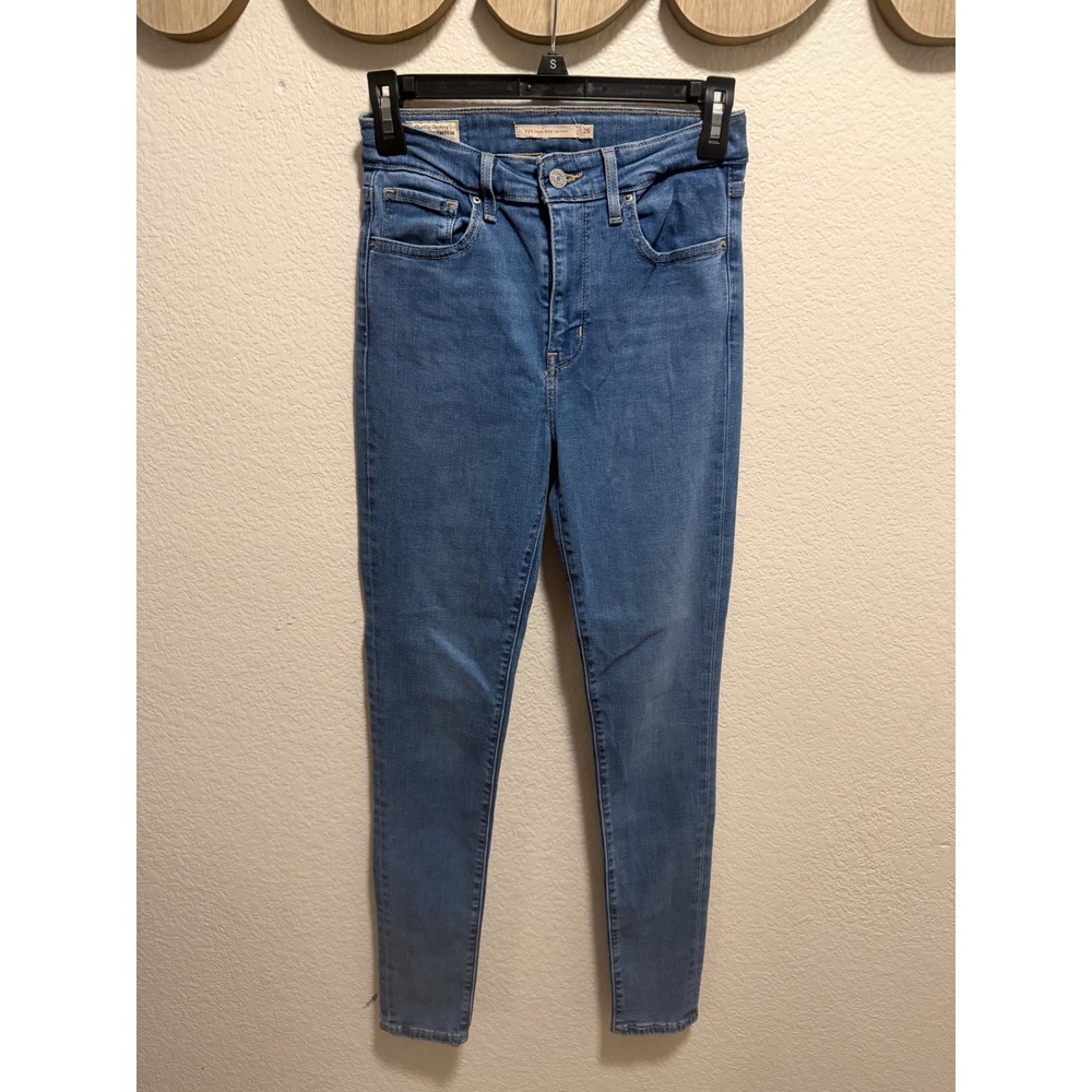 Levis Premium 721 High Rise Skinny Jeans Blue Medium Wash Denim Size 26 Womens